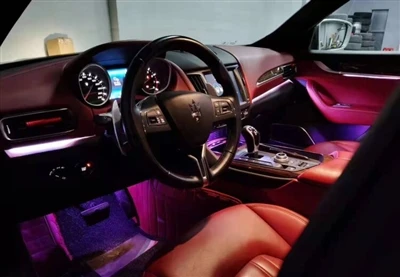 Maserati Levante reforma 64-les llums d'ambient de color per enriquir el valo...