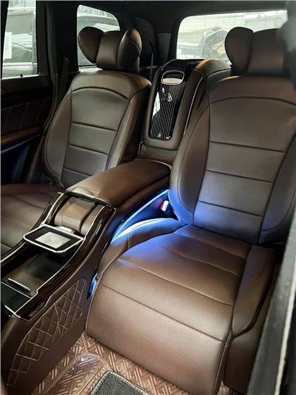Actualització interior de Mercedes-Benz Suv GLS al pla de seients VIP de luxe