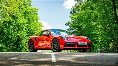 El Porsche 911 Hybrid debutarà a principis d'aquest estiu